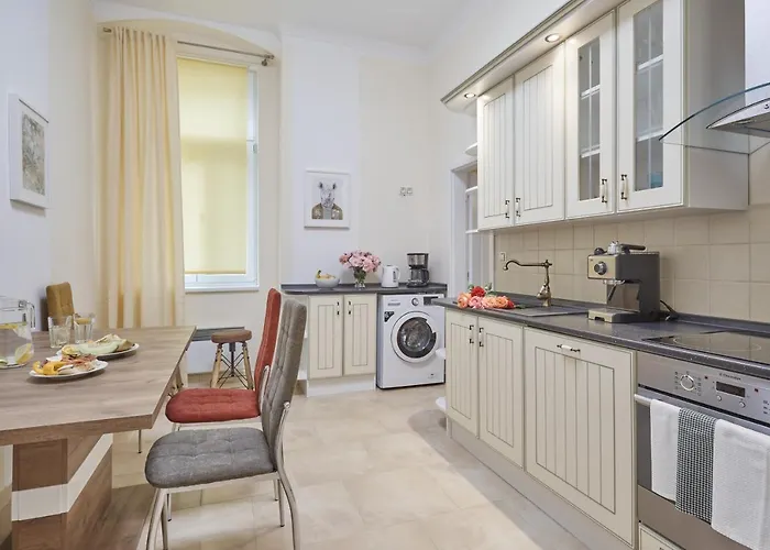 Anglicka 138 公寓 *