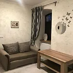 Appartement Anglicka 138 *